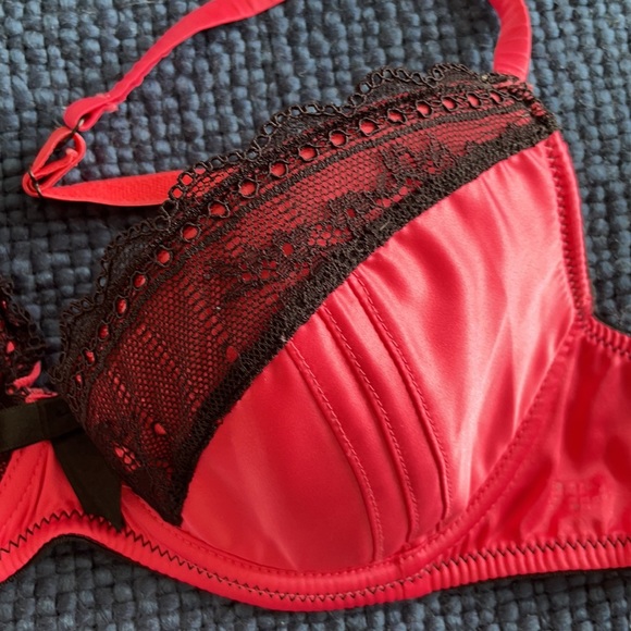 Etam Paris Satin & Lace Bra – Size 34B - Picture 3 of 4